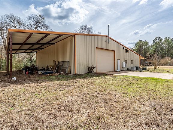 5th image of 1070 Piney Grove Rd