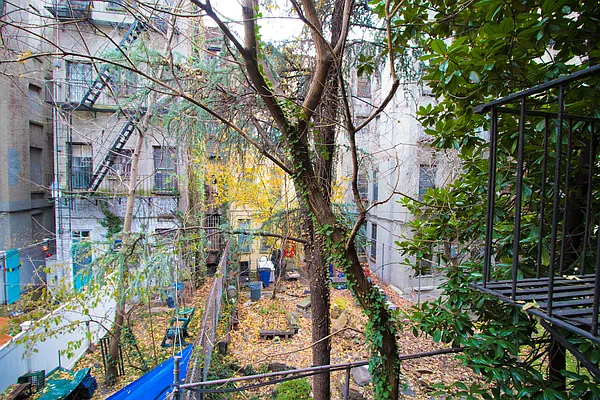 Rented by Brown Harris Stevens | media 10