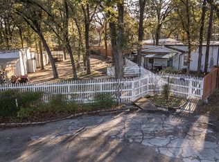 9953 Greentree Ln, Wills Point, TX 75169