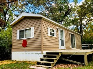 3/164 Woodhaven Dr E, Sublette, IL 61367