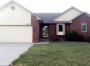 2109 S Parkridge St, Wichita, KS 67209