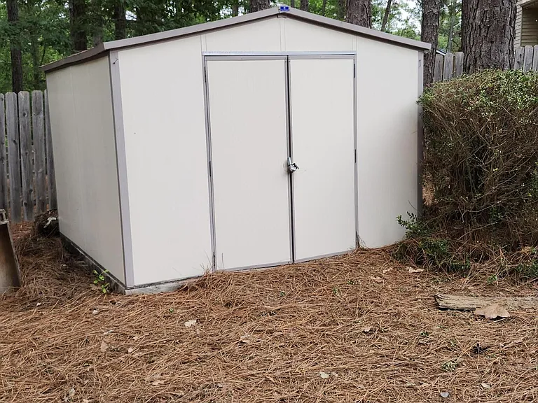 370 Sandhills Cir — Photo 22