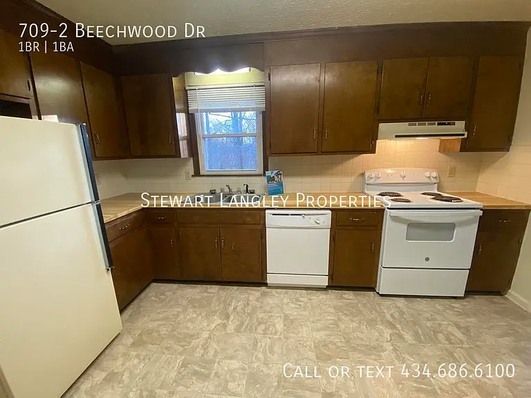 709-2 Beechwood Dr — Photo 7