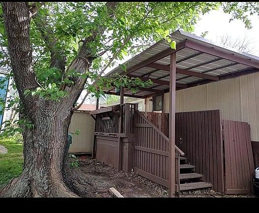 2nd image of 2212 Fort Worth Dr Trailer 94