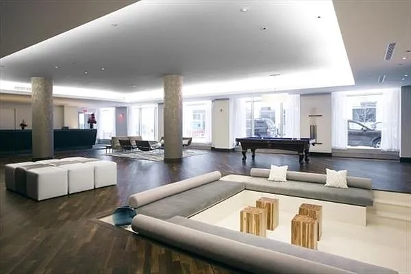 Rented by R New York | media 46