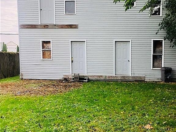 3rd image of 1440-42 W 57th St