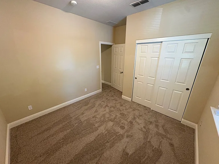 310 W Viento St — Photo 11