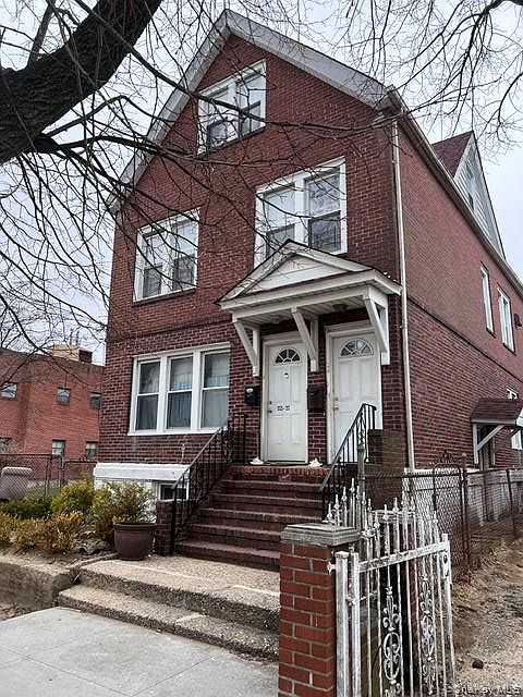 1st image of 13322 233rd Street
