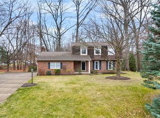 5102 Beachview Cir NW, Canton, OH 44708