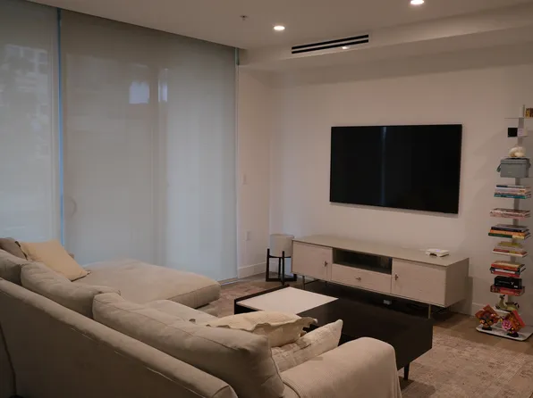 957 Figueroa Ter #202, Los Angeles, CA 90012