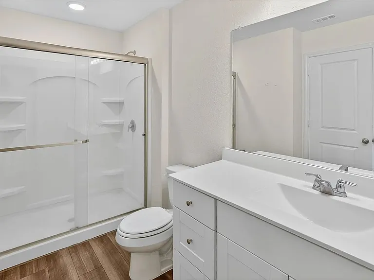 14755 Maple Ter — Photo 2