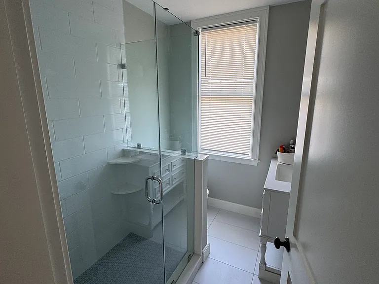 2 Linden St #2 — Photo 8