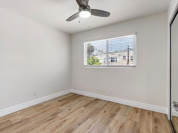 3rd image of 4071 Melrose Ave #6