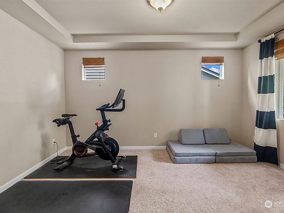 4th image of 4223 Goldcrest Drive NW