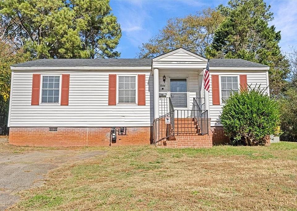 1044 Jackson St, Anderson, SC 29625 MLS 20268684 Zillow