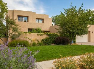 8513 Canyon Run Rd NE, Albuquerque, NM 87111