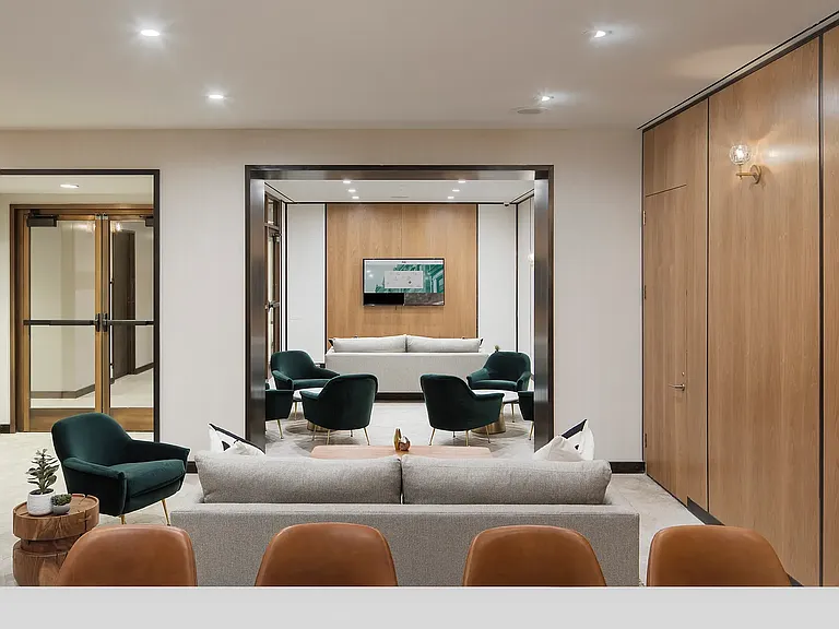 123 Linden Blvd #D15B — Photo 17