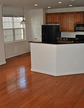 2nd image of 13666 Venturi Ln #217