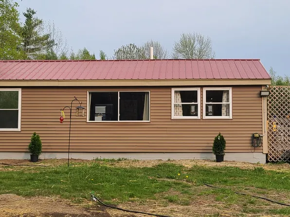 15 Albion Road, Windham, ME 04062