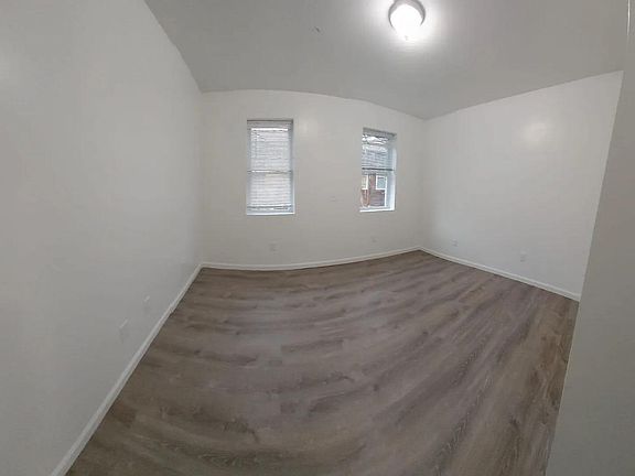 5th image of 1417 Lenox Ave #2