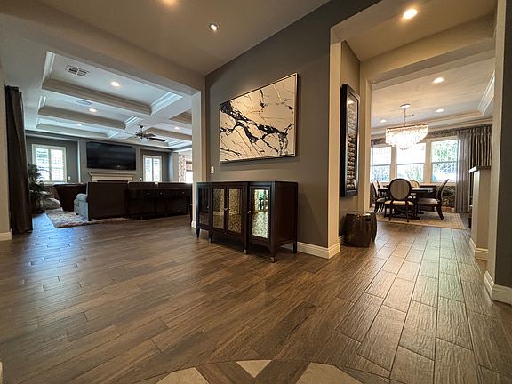 4th image of 81 Navarra Canyon Ct