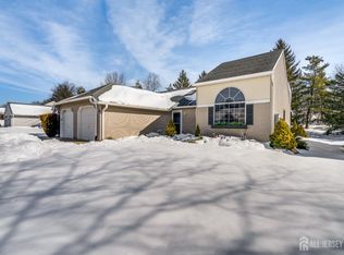 845B Taylor Rd, Monroe Township, NJ 08831