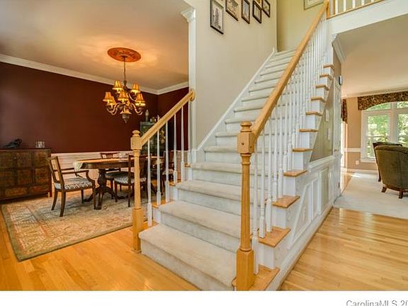 2nd image of 8905 Long Needles Ln