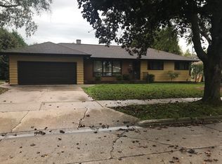 1505 George St, Manitowoc, WI 54220