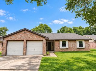 2026 Arcadia Dr, Sugar Land, TX 77498