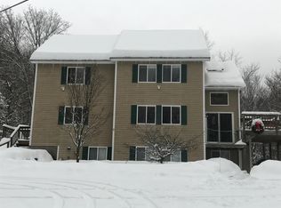 7 Otter Brook Rd, North Woodstock, NH 03262