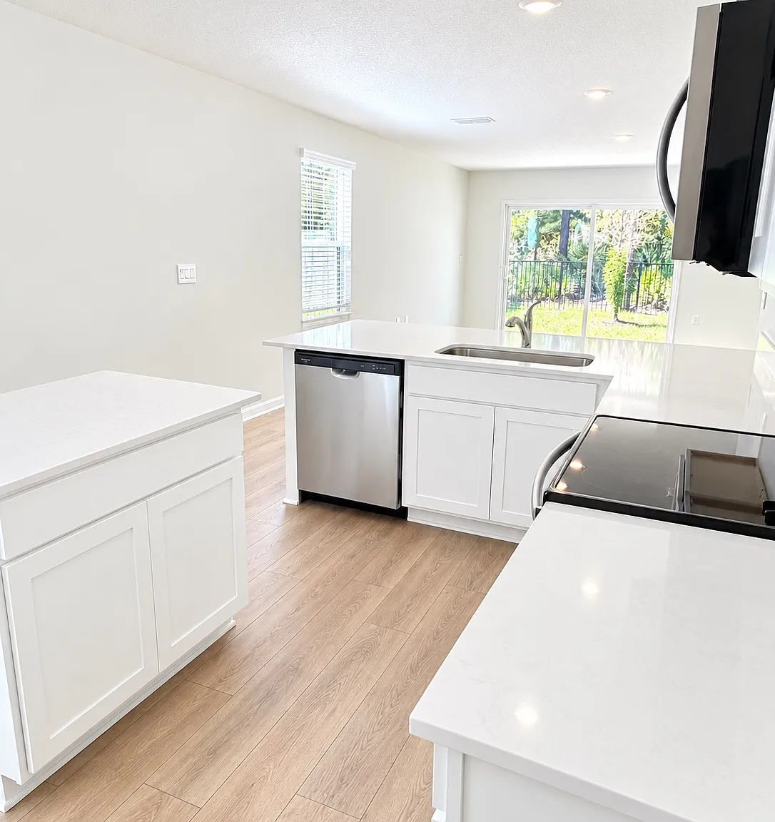 3 bed, 1492 sqft, $1,800 — Photo 3