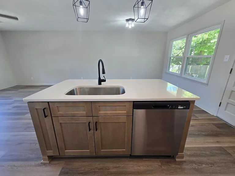 1819 Cawdor Dr — Photo 8