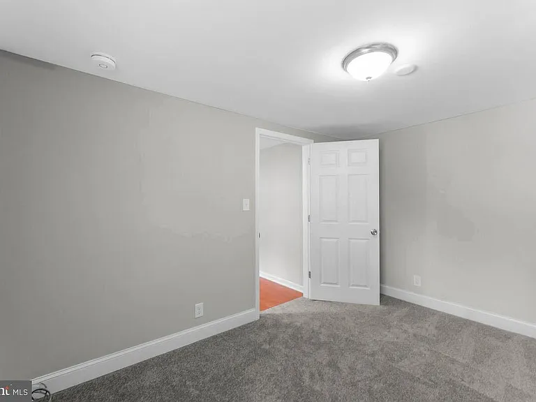 1111 Balboa Ave — Photo 16