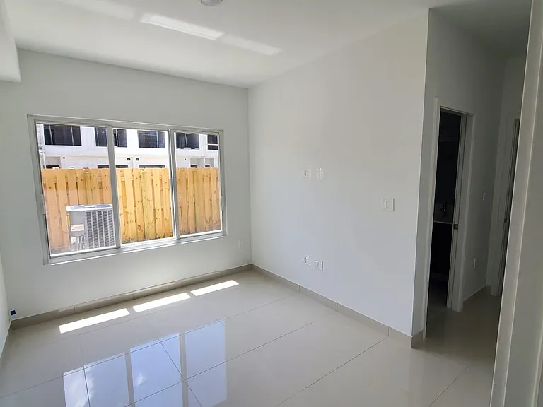 25871 SW 139th Ave — Photo 17