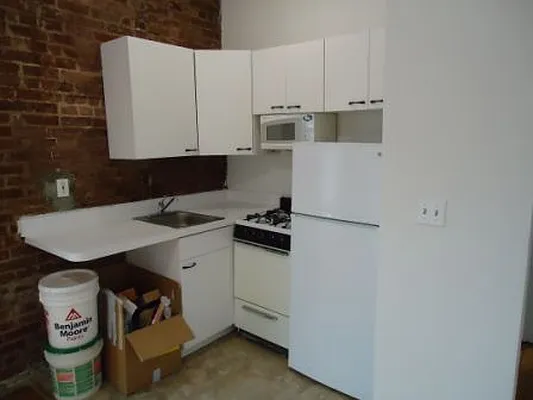 Rented by Village Living Realty | media 7