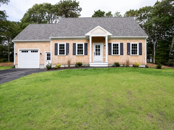 92 White Rock Road, Yarmouth Port, MA 02675