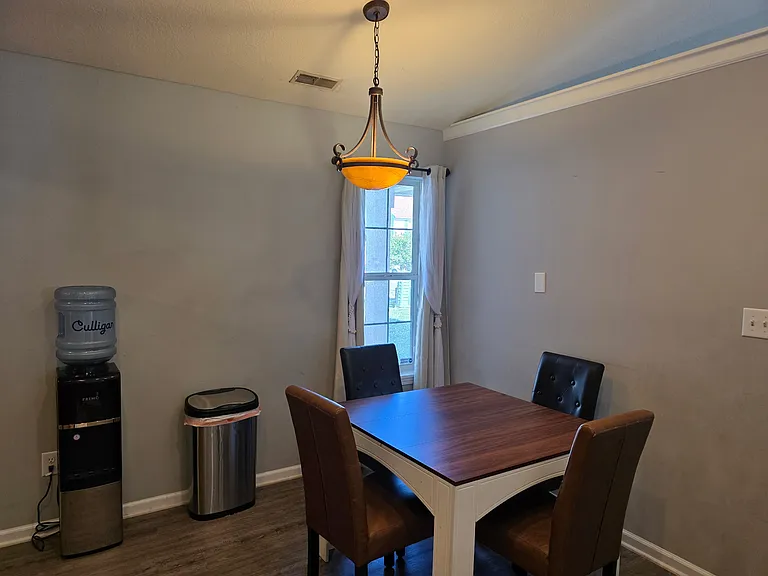 1416 Round Lake Rd — Photo 8