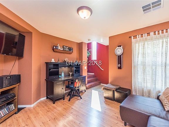 5th image of 6716 Dunraven Ave