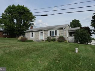 2205 Fairmount Rd, Hampstead, MD 21074