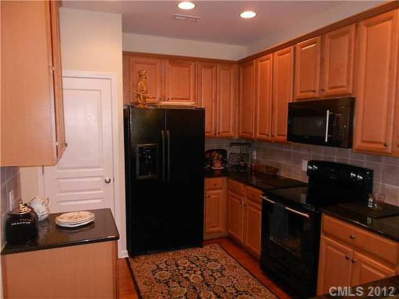 4th image of 2560 Chasewater Dr #145