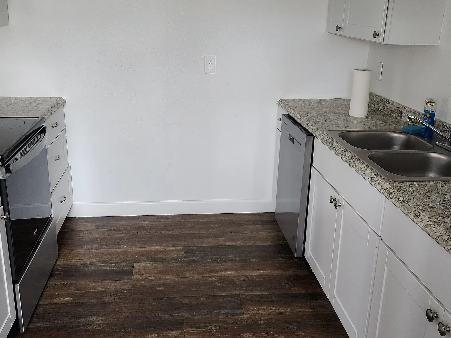 2 bed, 1200 sqft, $1,700 — Photo 4