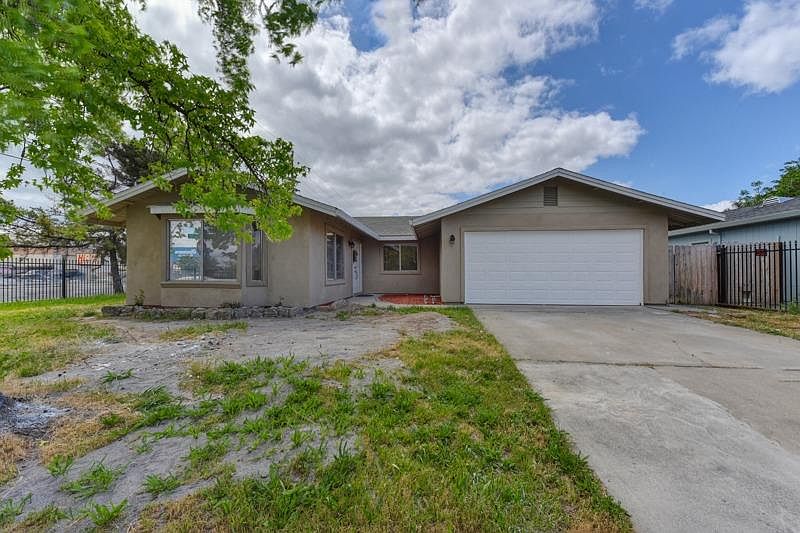 1st image of 8070 Wagon Trail Way