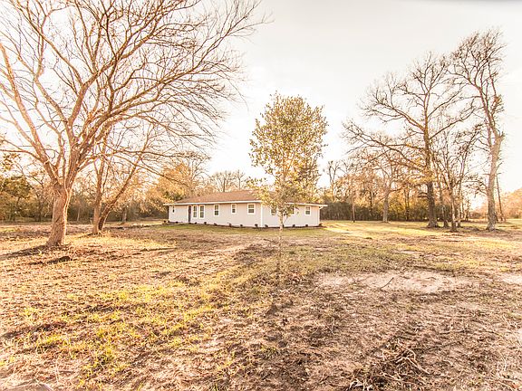 Plenty of room for horses