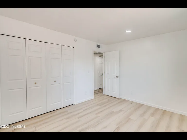 5701 E Pima St #5703-5705 — Photo 9
