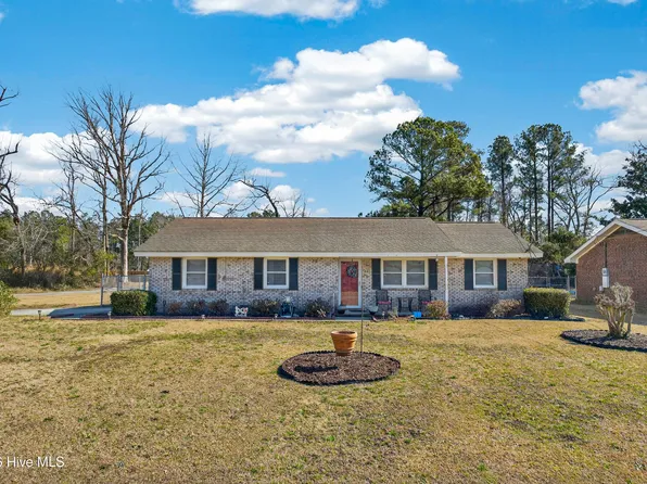 201 Berry Street, Castle Hayne, NC 28429