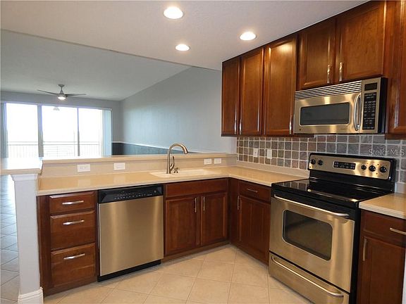 4th image of 7296 Marathon Dr APT 305