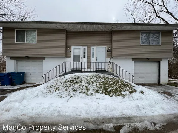 3535 Golden Meadows Ct, Dayton, OH 45404