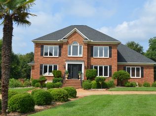 6 Woodberry Dr, Greenville, SC 29615