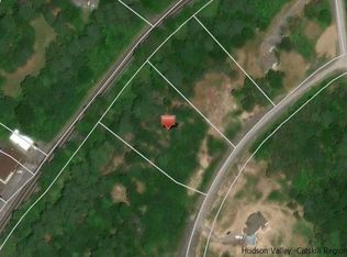 28 Pro Ct, Hurley, NY 12443