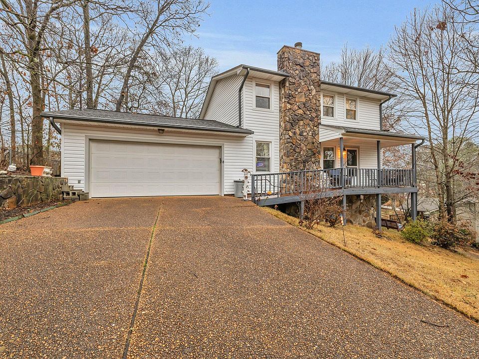1st image of 8915 Quail Run Dr